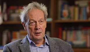NORMAN STONE – ERMENİ MESELESİNDE TÜRKİYE’NİN HALKLA İLİŞKİLER SORUNU
